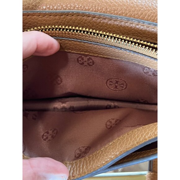AUTHENTIC TORY BURCH CAMEL BROWN LEATHER BRITTEN SHOULDER BAG/CROSSBODY - Picture 9 of 11